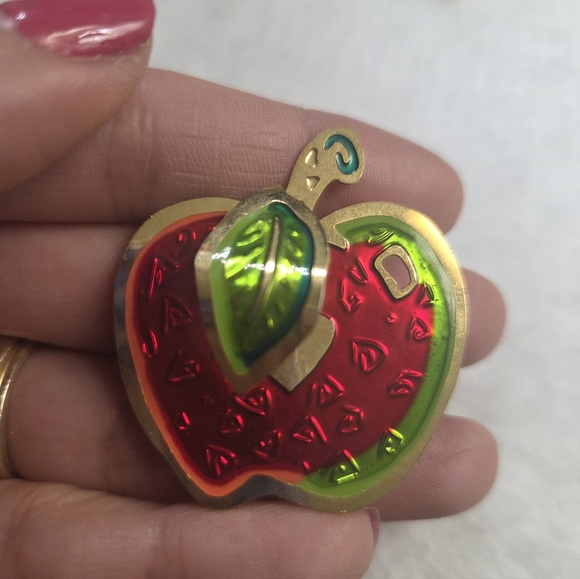 Colorful Apple Brooch - Picture 3 of 6